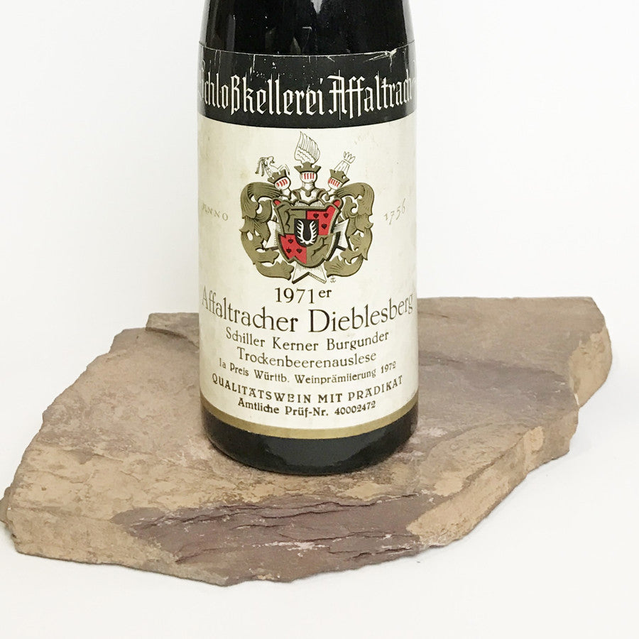 1971 SCHLOSSKELLEREI AFFALTRACH Affaltrach Dieblesberg, Schiller, Kerner, Burgunder Trockenbeere...